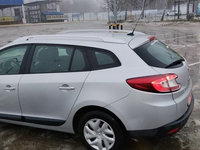 Сірий Рено Меган, об'ємом двигуна 0 л та пробігом 239 тис. км за 7200 $, фото 9 на Automoto.ua