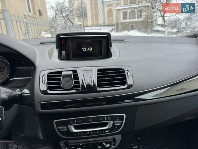 Серый Рено Меган, объемом двигателя 1.46 л и пробегом 355 тыс. км за 7700 $, фото 11 на Automoto.ua