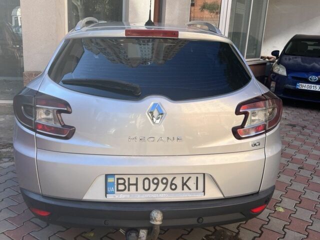 Серый Рено Меган, объемом двигателя 1.5 л и пробегом 470 тыс. км за 5500 $, фото 2 на Automoto.ua