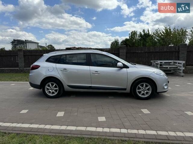 Серый Рено Меган, объемом двигателя 1.5 л и пробегом 232 тыс. км за 7500 $, фото 13 на Automoto.ua