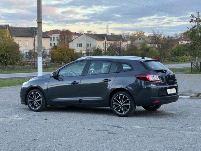 Серый Рено Меган, объемом двигателя 1.5 л и пробегом 253 тыс. км за 8399 $, фото 2 на Automoto.ua