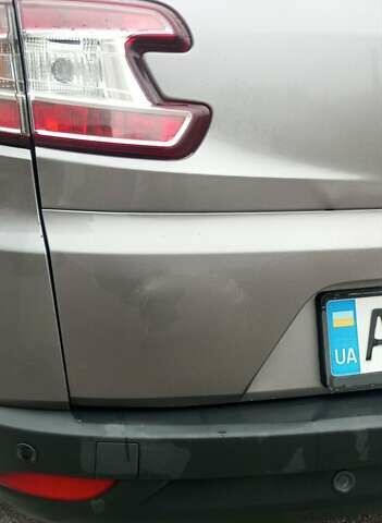 Сірий Рено Меган, об'ємом двигуна 1.46 л та пробігом 340 тис. км за 7000 $, фото 4 на Automoto.ua