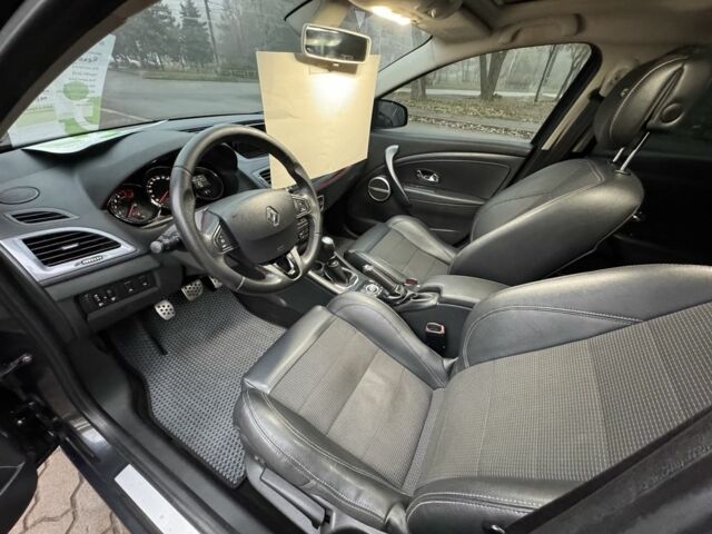 Серый Рено Меган, объемом двигателя 1.8 л и пробегом 309 тыс. км за 8900 $, фото 9 на Automoto.ua