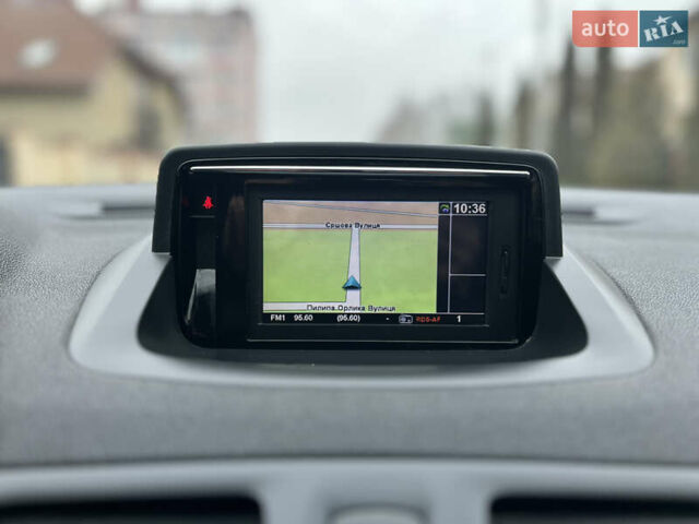 Сірий Рено Меган, об'ємом двигуна 1.5 л та пробігом 255 тис. км за 7500 $, фото 43 на Automoto.ua