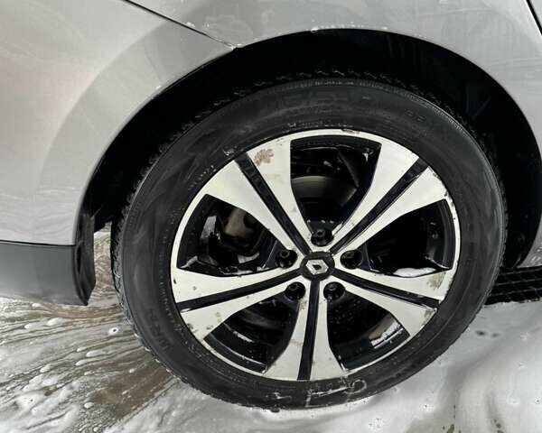 Серый Рено Меган, объемом двигателя 1.46 л и пробегом 355 тыс. км за 7700 $, фото 13 на Automoto.ua