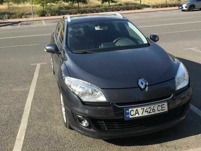 Серый Рено Меган, объемом двигателя 1.5 л и пробегом 253 тыс. км за 7870 $, фото 2 на Automoto.ua