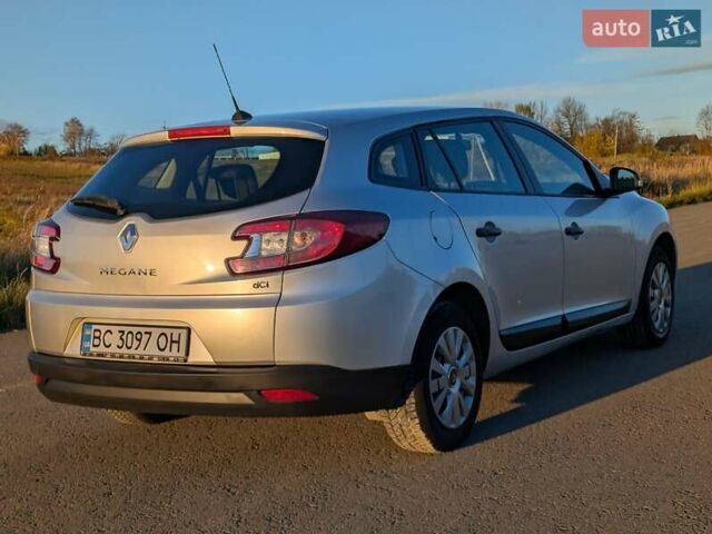 Серый Рено Меган, объемом двигателя 1.5 л и пробегом 224 тыс. км за 6995 $, фото 18 на Automoto.ua