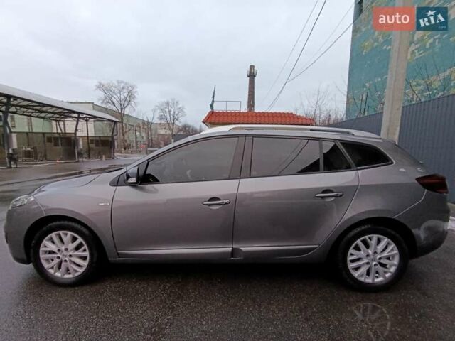 Сірий Рено Меган, об'ємом двигуна 1.6 л та пробігом 208 тис. км за 8200 $, фото 4 на Automoto.ua