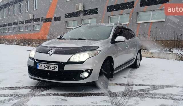 Сірий Рено Меган, об'ємом двигуна 1.46 л та пробігом 309 тис. км за 7500 $, фото 3 на Automoto.ua
