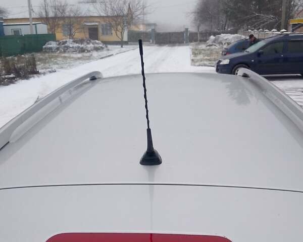 Сірий Рено Меган, об'ємом двигуна 1.6 л та пробігом 234 тис. км за 7499 $, фото 13 на Automoto.ua