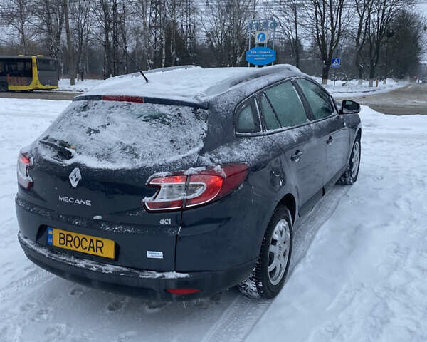 Сірий Рено Меган, об'ємом двигуна 1.5 л та пробігом 167 тис. км за 8300 $, фото 2 на Automoto.ua