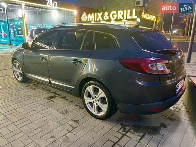 Сірий Рено Меган, об'ємом двигуна 1.46 л та пробігом 260 тис. км за 5800 $, фото 3 на Automoto.ua