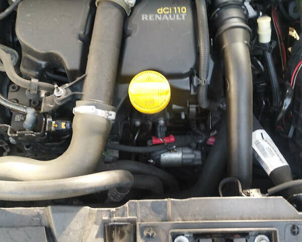 Серый Рено Меган, объемом двигателя 1.46 л и пробегом 212 тыс. км за 7800 $, фото 8 на Automoto.ua