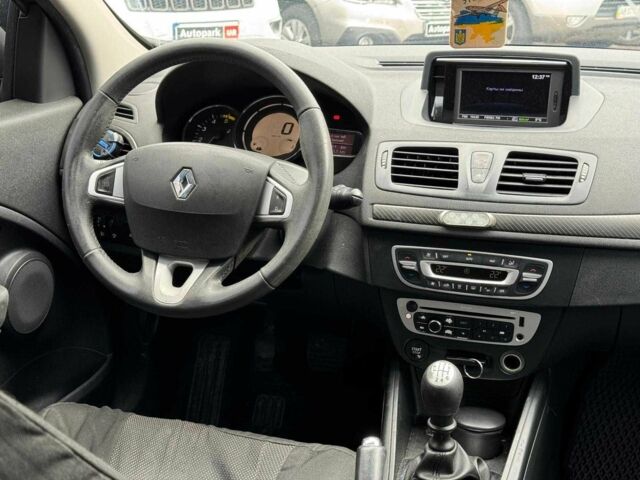 Сірий Рено Меган, об'ємом двигуна 1.5 л та пробігом 380 тис. км за 6940 $, фото 21 на Automoto.ua