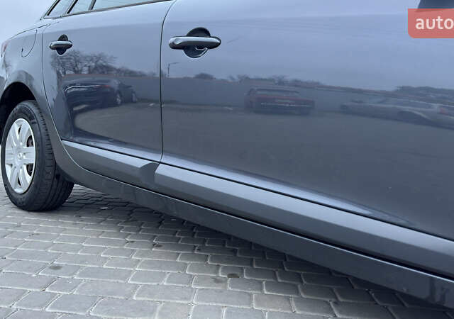 Серый Рено Меган, объемом двигателя 1.46 л и пробегом 183 тыс. км за 8450 $, фото 25 на Automoto.ua