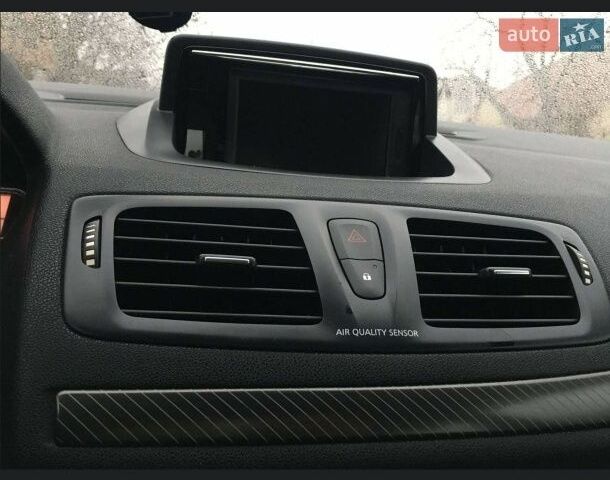 Серый Рено Меган, объемом двигателя 1.5 л и пробегом 227 тыс. км за 7300 $, фото 4 на Automoto.ua