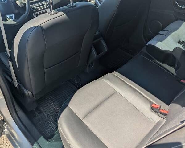 Серый Рено Меган, объемом двигателя 1.46 л и пробегом 283 тыс. км за 8000 $, фото 18 на Automoto.ua