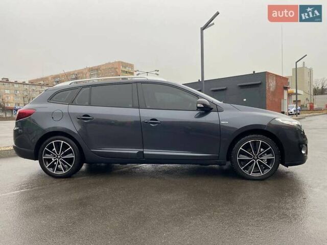 Сірий Рено Меган, об'ємом двигуна 1.46 л та пробігом 215 тис. км за 10300 $, фото 58 на Automoto.ua