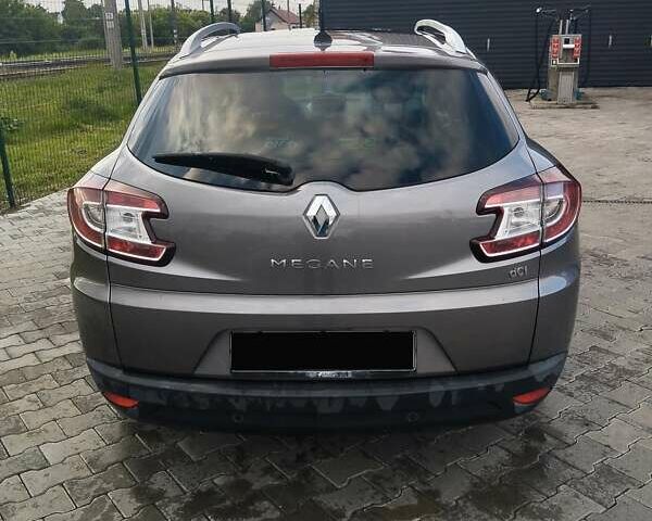 Сірий Рено Меган, об'ємом двигуна 1.46 л та пробігом 317 тис. км за 7200 $, фото 5 на Automoto.ua