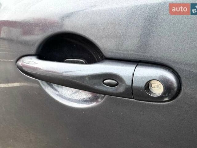 Сірий Рено Меган, об'ємом двигуна 1.46 л та пробігом 238 тис. км за 7990 $, фото 29 на Automoto.ua