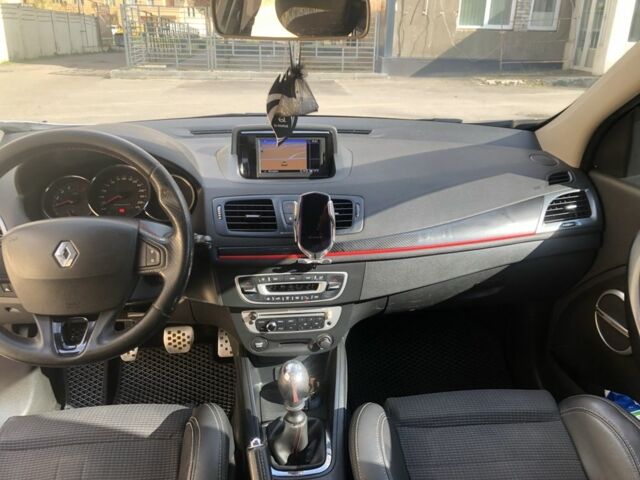 Сірий Рено Меган, об'ємом двигуна 1.5 л та пробігом 307 тис. км за 8700 $, фото 13 на Automoto.ua