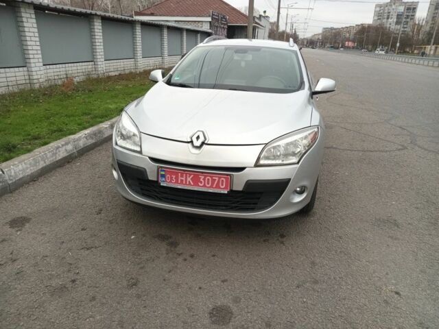 Серый Рено Меган, объемом двигателя 1.5 л и пробегом 280 тыс. км за 8300 $, фото 2 на Automoto.ua