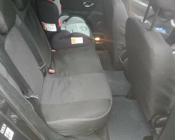 Серый Рено Меган, объемом двигателя 1.46 л и пробегом 234 тыс. км за 7600 $, фото 7 на Automoto.ua