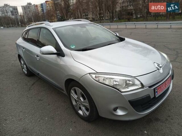 Сірий Рено Меган, об'ємом двигуна 1.5 л та пробігом 280 тис. км за 8250 $, фото 1 на Automoto.ua