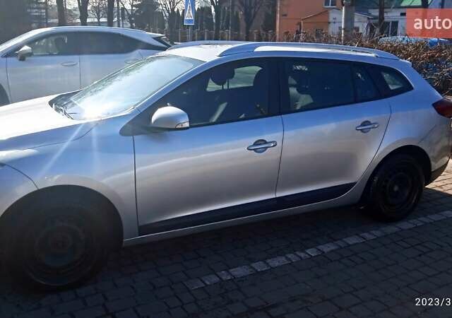 Серый Рено Меган, объемом двигателя 1.5 л и пробегом 210 тыс. км за 7500 $, фото 8 на Automoto.ua