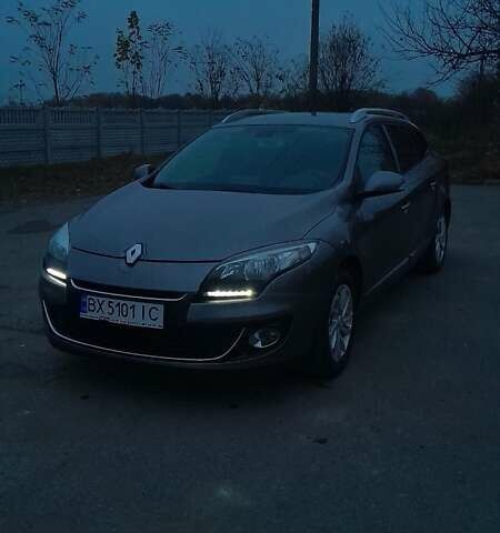 Сірий Рено Меган, об'ємом двигуна 1.2 л та пробігом 199 тис. км за 6499 $, фото 7 на Automoto.ua