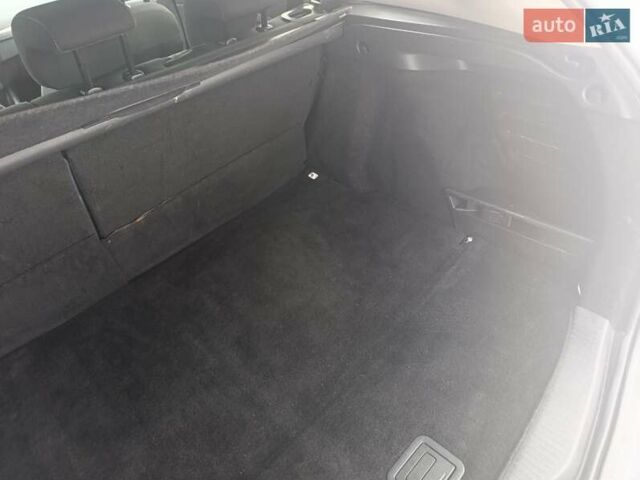 Серый Рено Меган, объемом двигателя 1.46 л и пробегом 326 тыс. км за 6199 $, фото 16 на Automoto.ua