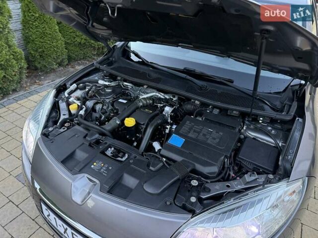 Серый Рено Меган, объемом двигателя 1.5 л и пробегом 270 тыс. км за 7950 $, фото 45 на Automoto.ua