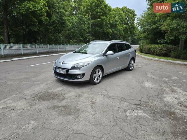 Серый Рено Меган, объемом двигателя 1.46 л и пробегом 195 тыс. км за 8500 $, фото 3 на Automoto.ua