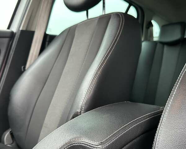 Серый Рено Меган, объемом двигателя 1.46 л и пробегом 289 тыс. км за 7999 $, фото 38 на Automoto.ua