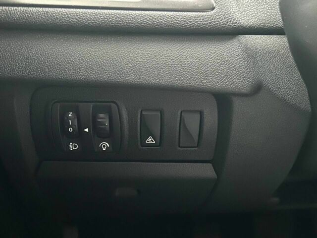 Серый Рено Меган, объемом двигателя 1.5 л и пробегом 289 тыс. км за 7500 $, фото 13 на Automoto.ua