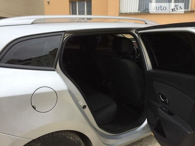 Серый Рено Меган, объемом двигателя 1.5 л и пробегом 275 тыс. км за 6800 $, фото 5 на Automoto.ua