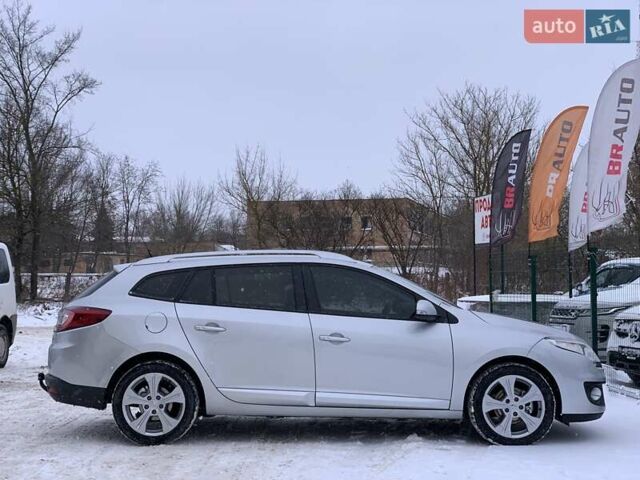 Серый Рено Меган, объемом двигателя 1.46 л и пробегом 263 тыс. км за 7999 $, фото 21 на Automoto.ua