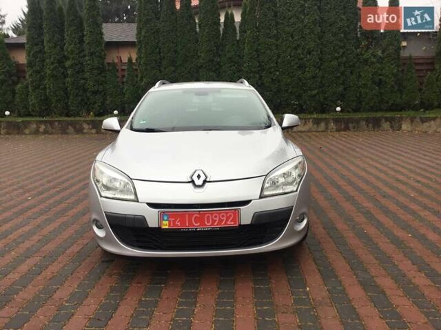Серый Рено Меган, объемом двигателя 1.5 л и пробегом 169 тыс. км за 7900 $, фото 1 на Automoto.ua