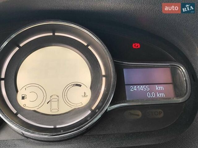 Сірий Рено Меган, об'ємом двигуна 1.46 л та пробігом 241 тис. км за 7800 $, фото 20 на Automoto.ua