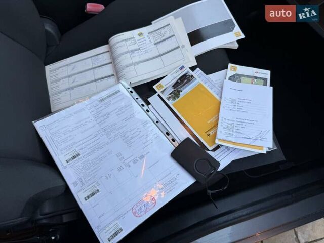 Серый Рено Меган, объемом двигателя 1.5 л и пробегом 270 тыс. км за 7950 $, фото 47 на Automoto.ua