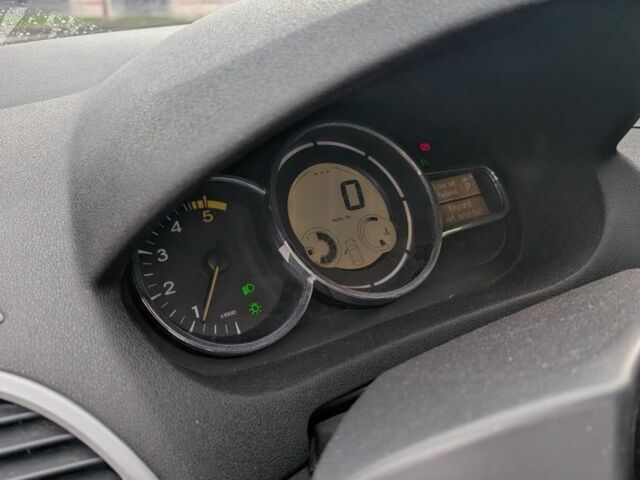 Сірий Рено Меган, об'ємом двигуна 0 л та пробігом 320 тис. км за 8500 $, фото 6 на Automoto.ua