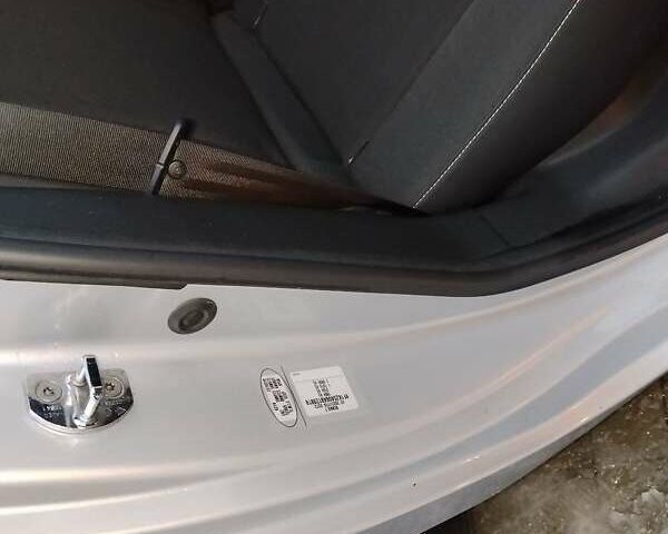 Серый Рено Меган, объемом двигателя 1.46 л и пробегом 239 тыс. км за 7200 $, фото 33 на Automoto.ua