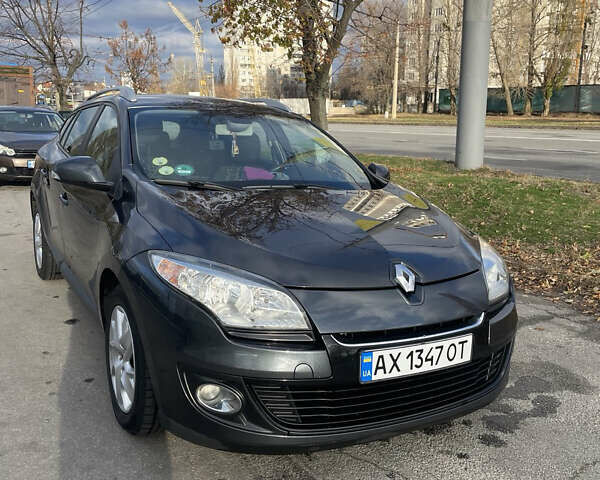 Серый Рено Меган, объемом двигателя 1.5 л и пробегом 270 тыс. км за 8200 $, фото 1 на Automoto.ua