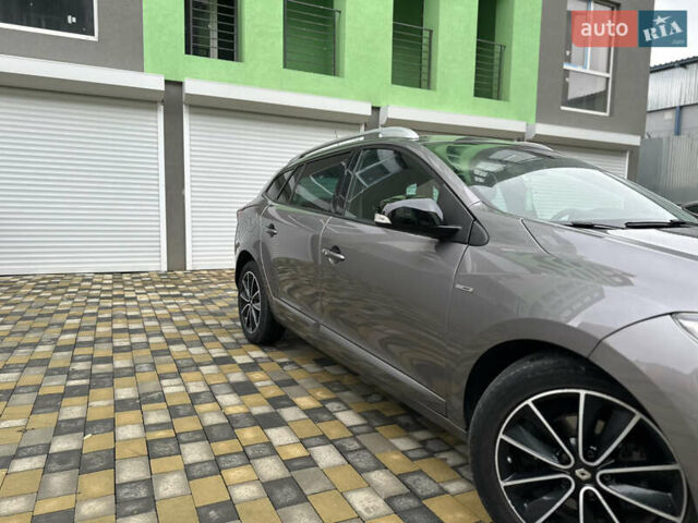 Серый Рено Меган, объемом двигателя 1.46 л и пробегом 292 тыс. км за 7800 $, фото 18 на Automoto.ua