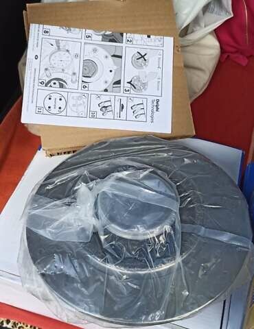 Сірий Рено Меган, об'ємом двигуна 1.46 л та пробігом 325 тис. км за 8700 $, фото 72 на Automoto.ua