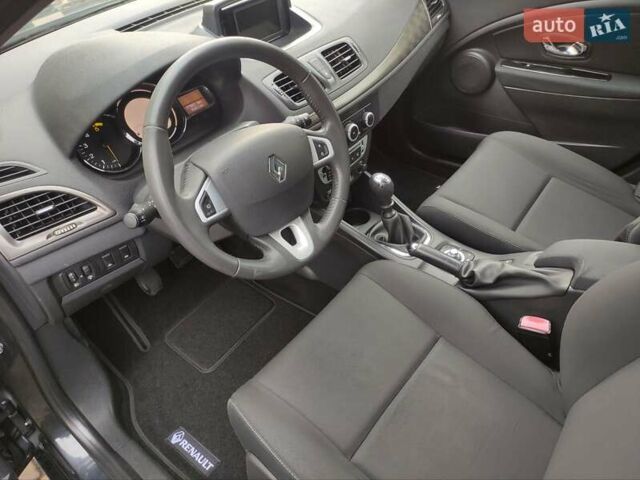 Сірий Рено Меган, об'ємом двигуна 1.5 л та пробігом 271 тис. км за 7450 $, фото 11 на Automoto.ua