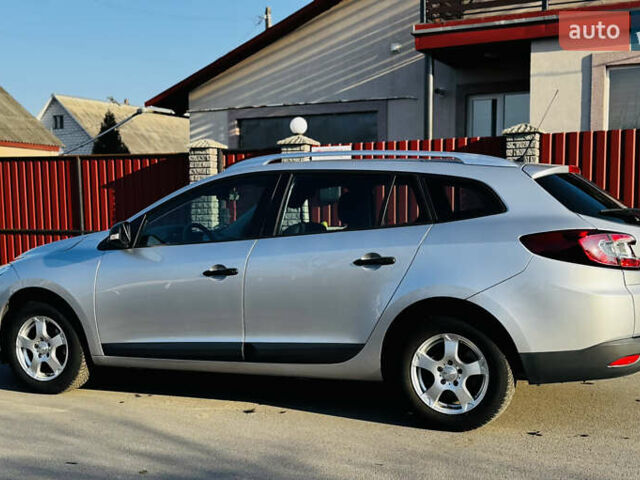 Сірий Рено Меган, об'ємом двигуна 1.6 л та пробігом 280 тис. км за 7150 $, фото 19 на Automoto.ua