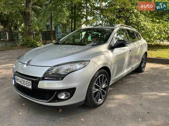 Сірий Рено Меган, об'ємом двигуна 1.46 л та пробігом 275 тис. км за 7800 $, фото 3 на Automoto.ua