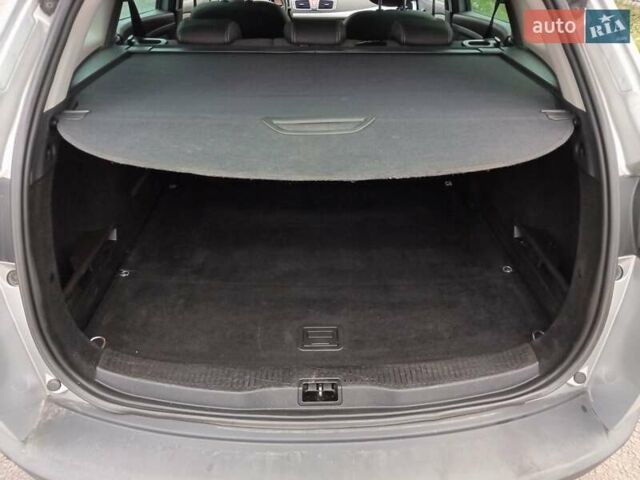 Сірий Рено Меган, об'ємом двигуна 1.5 л та пробігом 280 тис. км за 8250 $, фото 16 на Automoto.ua