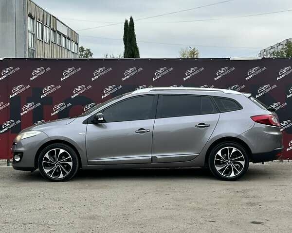 Сірий Рено Меган, об'ємом двигуна 1.6 л та пробігом 224 тис. км за 8900 $, фото 4 на Automoto.ua